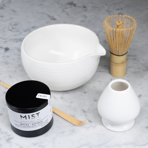 Complete Matcha Set (incl Matcha tea) - White with spout