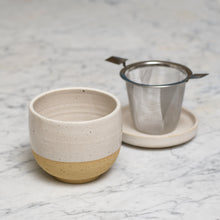 Ceramic Cup with lid - Handmade in Mechelen