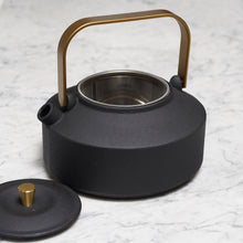 Teapot Black/Golden - Cast Iron 800 ml