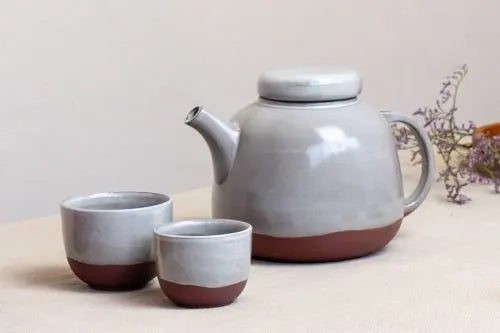 Teapot Red clay with grey glaze 700ml / 1400 ml